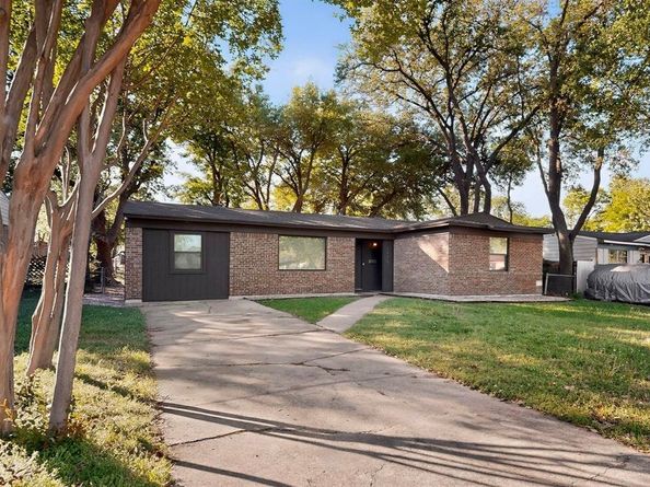 3120  Caribbean Drive , Mesquite Texas 75150