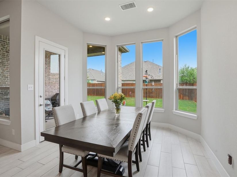 1429  Eclipse Road , Aubrey Texas 76227