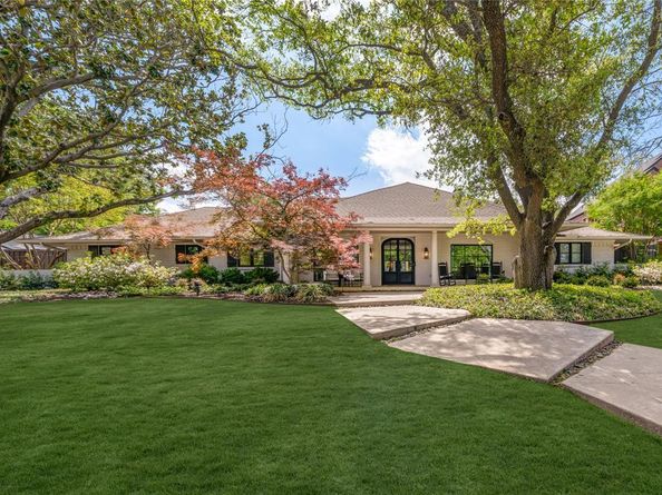 9148  Clearlake Drive , Dallas Texas 75225