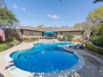 2520  Flagstone Drive 
