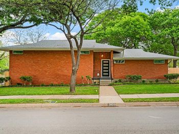 3800  Norton Drive 