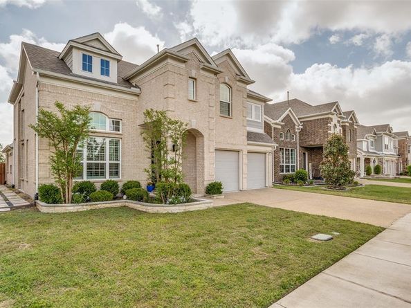 358  Gleneagles Drive , Garland Texas 75040