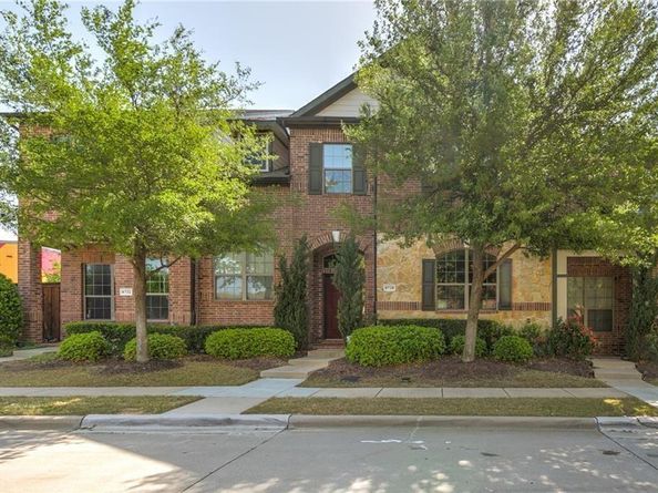 8728  Iron Horse Drive , Irving Texas 75063