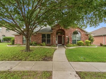 918  Mustang Drive 