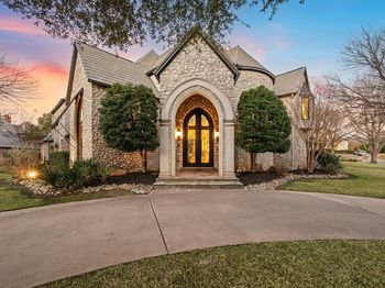 5613  Versailles Court 