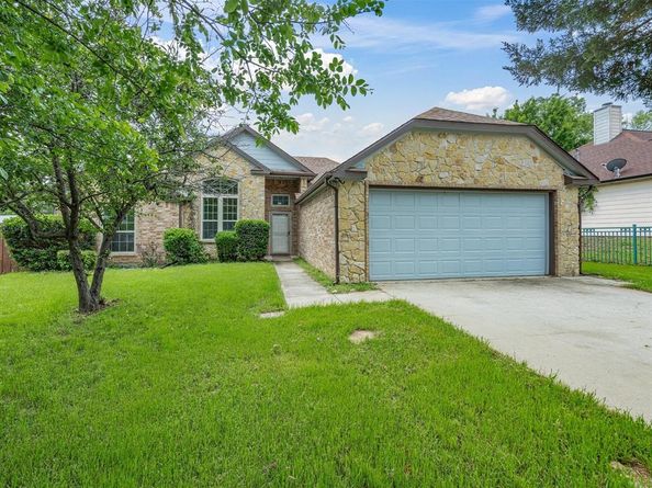 621  Lamp Post Lane , Oak Point Texas 75068
