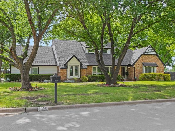3010 S Country Club Road , Garland Texas 75043