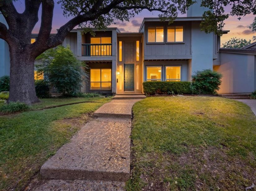 11940  Leisure Drive , Dallas Texas 75243