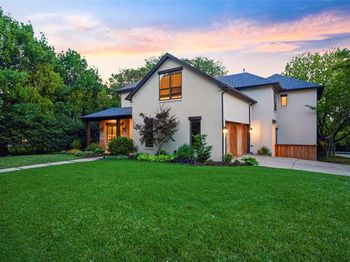 7106  La Vista Drive 