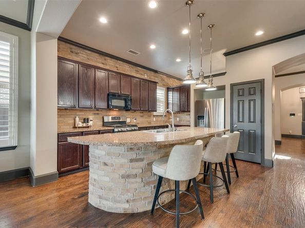 682  Cannon Drive , Fate Texas 75087