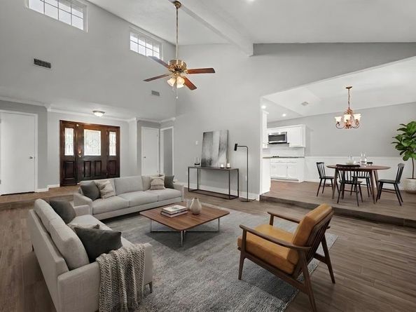 213  Meadowhill Drive , Benbrook Texas 76126
