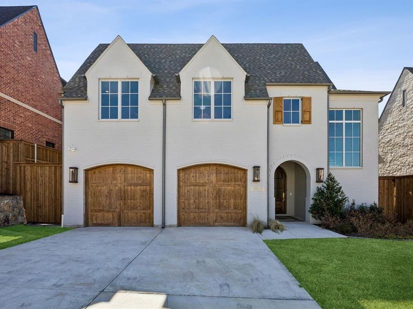 9514  Still Creek Lane , Dallas Texas 75238