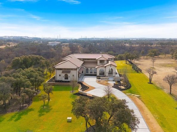 10717  Arrowhead Point Drive , Fort Worth Texas 76179