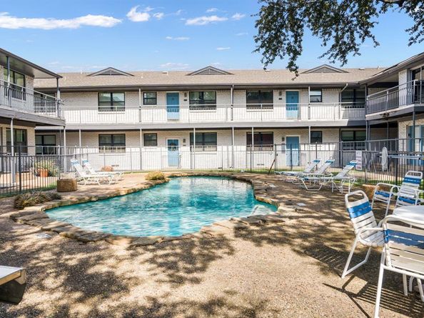 3913  Inwood Road  2006, Dallas Texas 75209