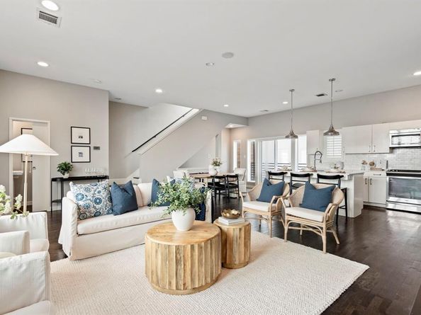 4916  Kilroy Drive , Dallas Texas 75204