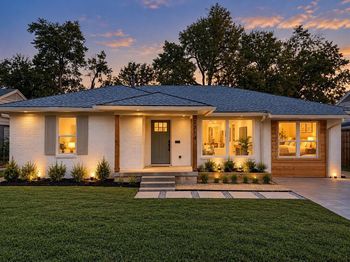2714  Crest Ridge Drive 