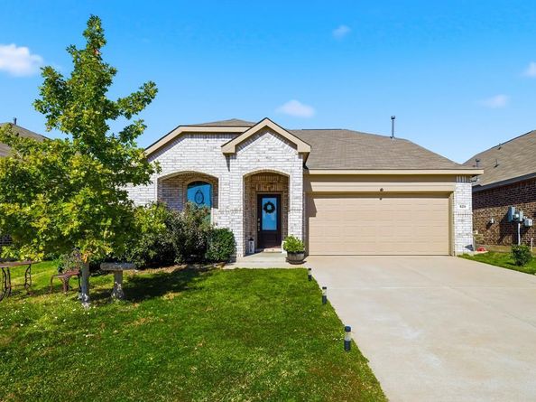 528  Ranchito Pass , Fort Worth Texas 76052