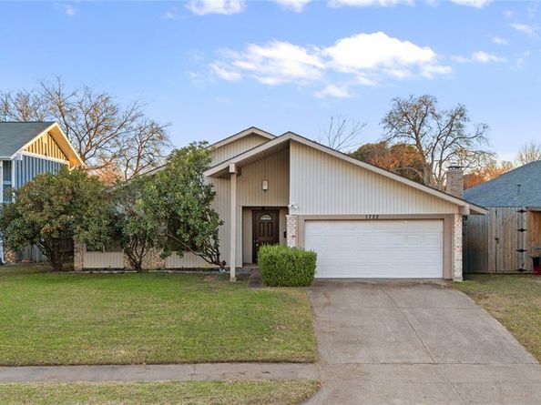 1722  Plantation Road , Garland Texas 75044