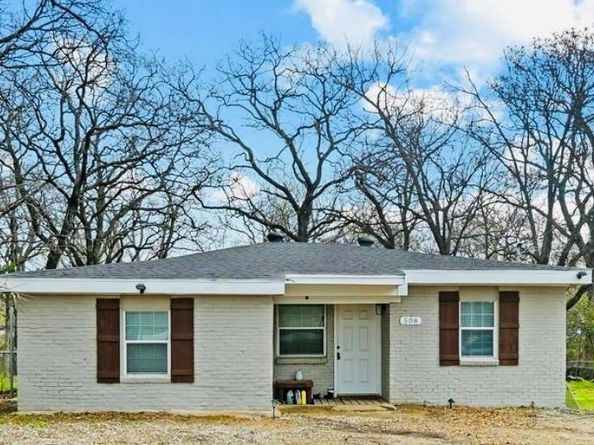 508 N Dick Price Road , Kennedale Texas 76060