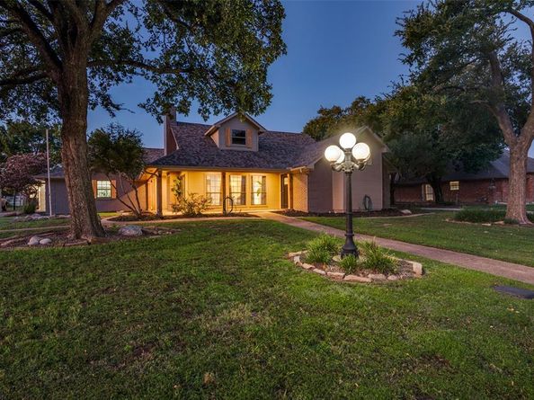 2209  Vicksburg Drive , Sachse Texas 75048