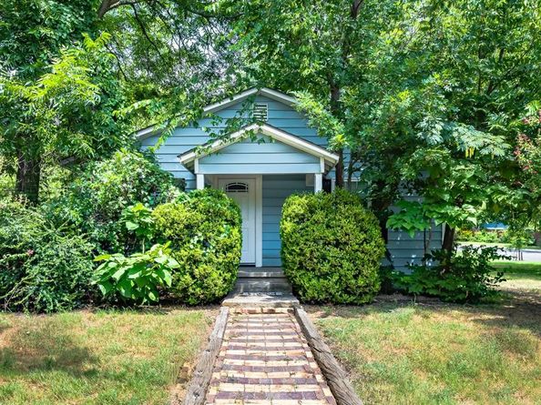 1619  McCormick Street , Denton Texas 76205