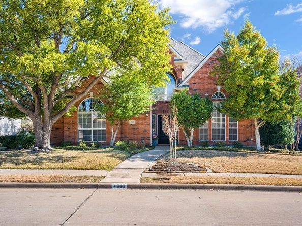 7612  Pendleton Street , Dallas Texas 75252