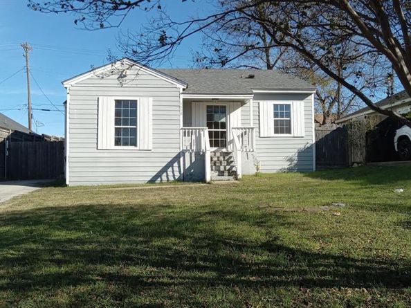 1510  Carson Street , Dallas Texas 75216