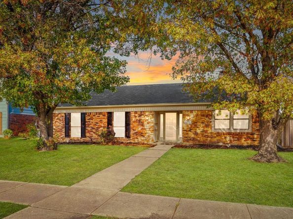 701  Melissa Lane , Garland Texas 75040