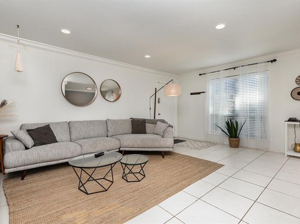 5051  Les Chateaux Drive  138, Dallas Texas 75235