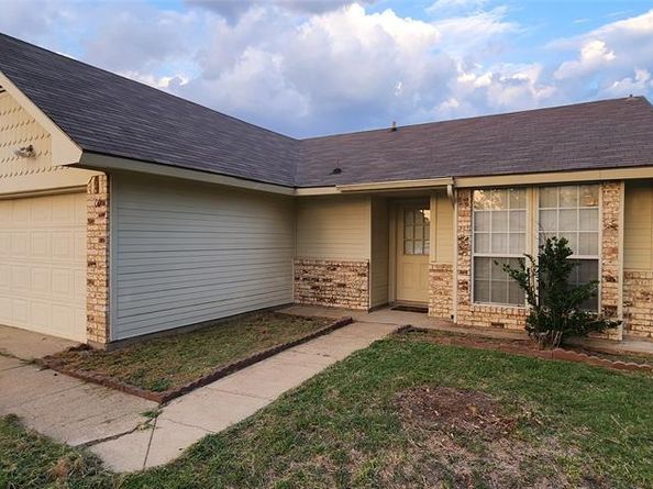 200  Seagull Court , Irving Texas 75060