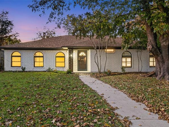 6841  Arboreal Drive , Dallas Texas 75231