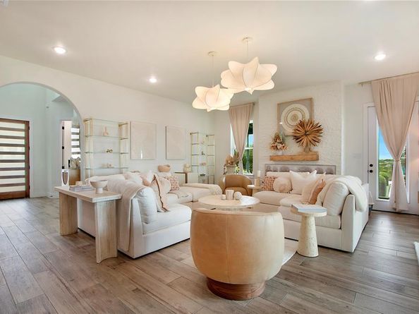 301  Paint Pony Trail N, Fort Worth Texas 76108