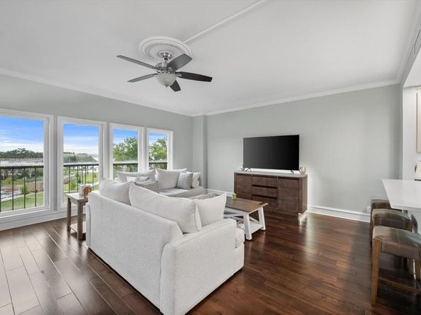 2106  Reflection Bay Drive , Arlington Texas 76013