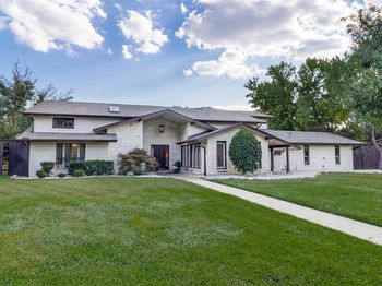 7040  Oakbluff Drive 