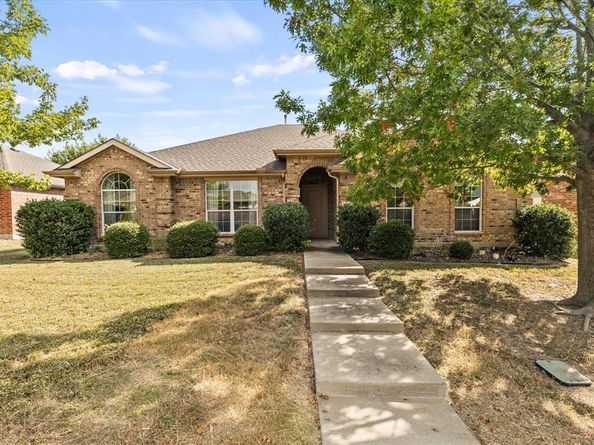 1142  Hidden Lakes Way , Rockwall Texas 75087