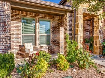 6712  Farsight Drive 