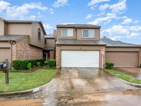 810  Saint Andrews Court , Garland Texas 75043