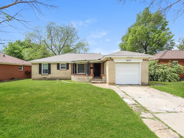 1823  Houghton Road , Dallas Texas 75217