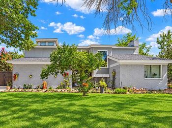 7609  Lake Highlands Drive 