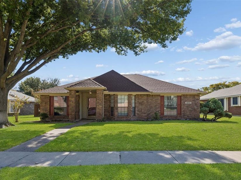 3840  Dutton Drive , Plano Texas 75023
