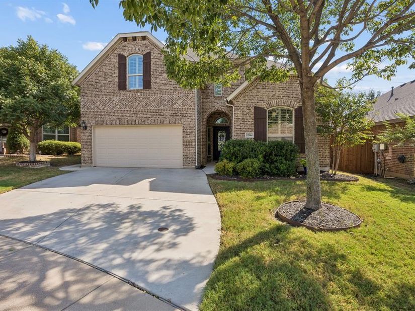 12944  Parade Grounds Lane , Fort Worth Texas 76244