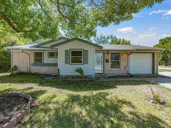 433 W Dorris Drive 