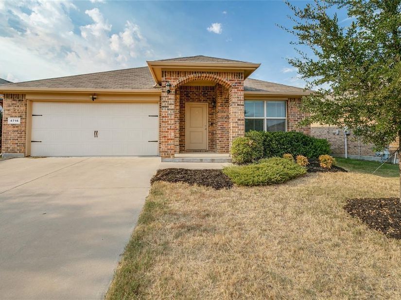 4716  Feltleaf Avenue , Fort Worth Texas 76036