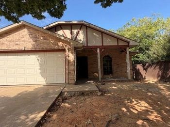 623  Moss Rose Court 