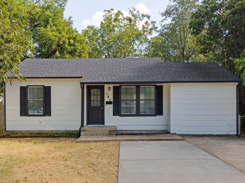 140  Edgefield Drive , Garland Texas 75040