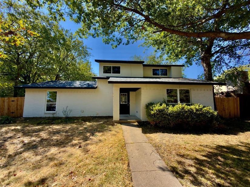 1834  Caldwell  , Garland Texas 75041