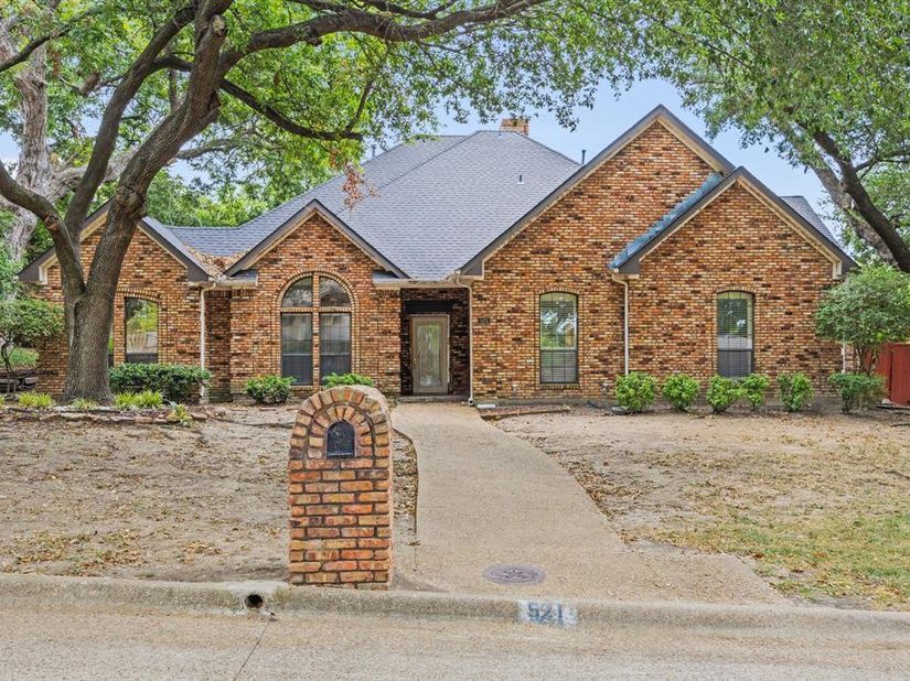521  Shoreview Drive , Rockwall Texas 75087