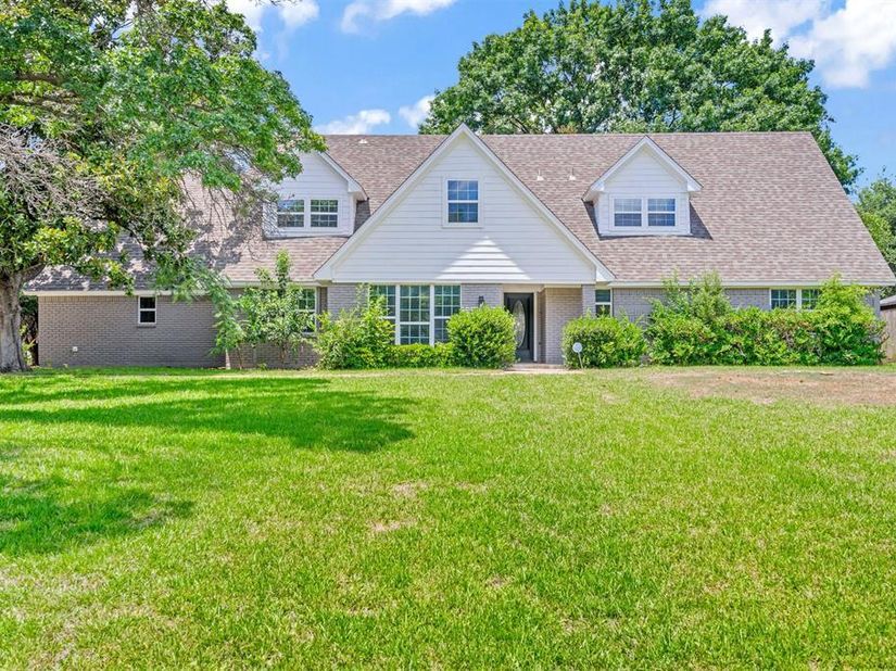 7029  Spring Valley Road , Dallas Texas 75254