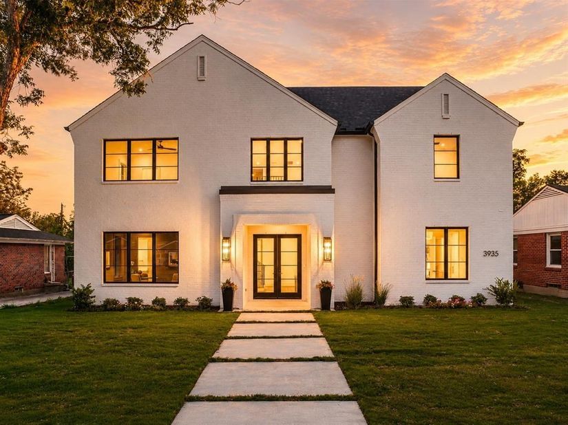 3935  Hawick Lane , Dallas Texas 75220