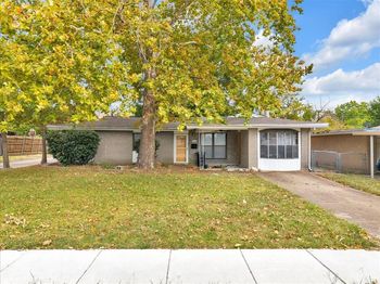 812 W Grubb Drive 